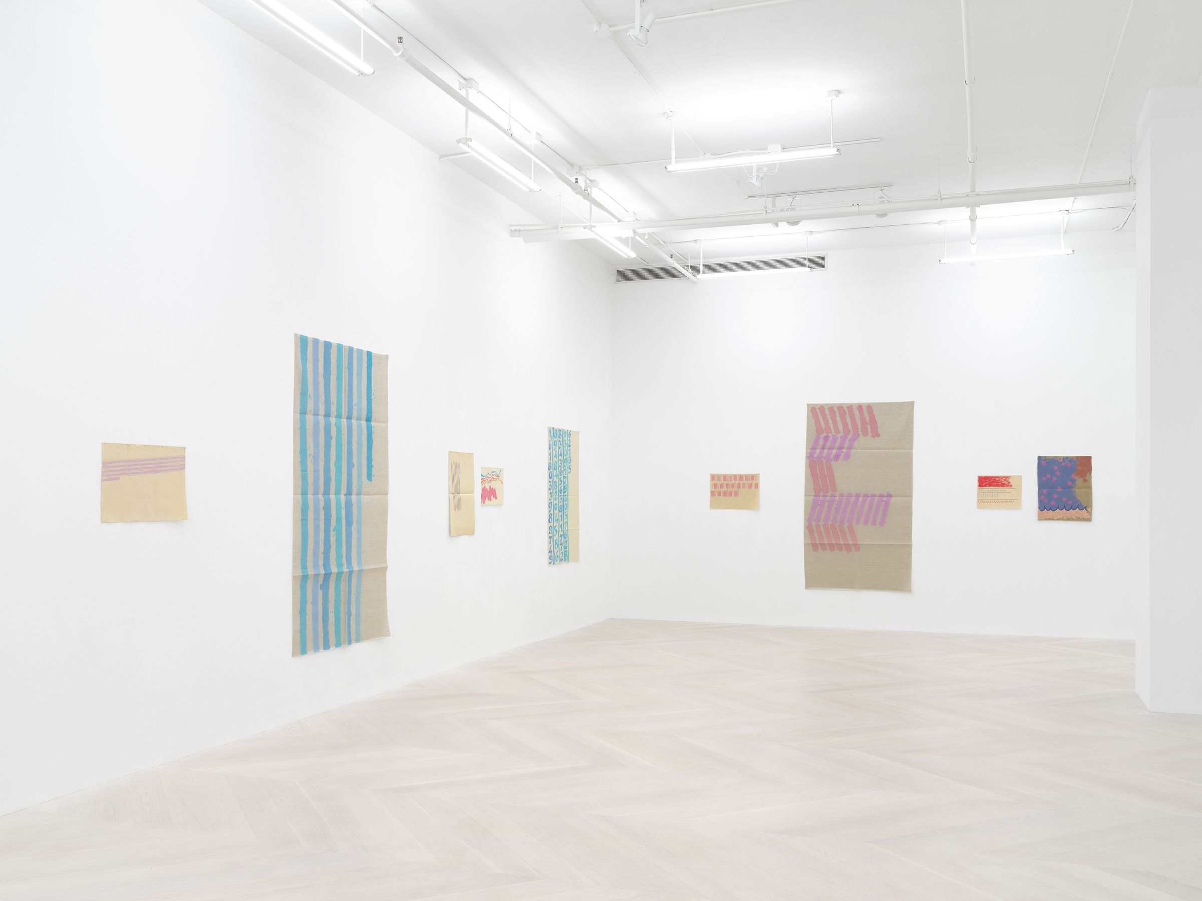 Giorgio Griffa, Consistently Through Variation at Casey Kaplan, photo 6