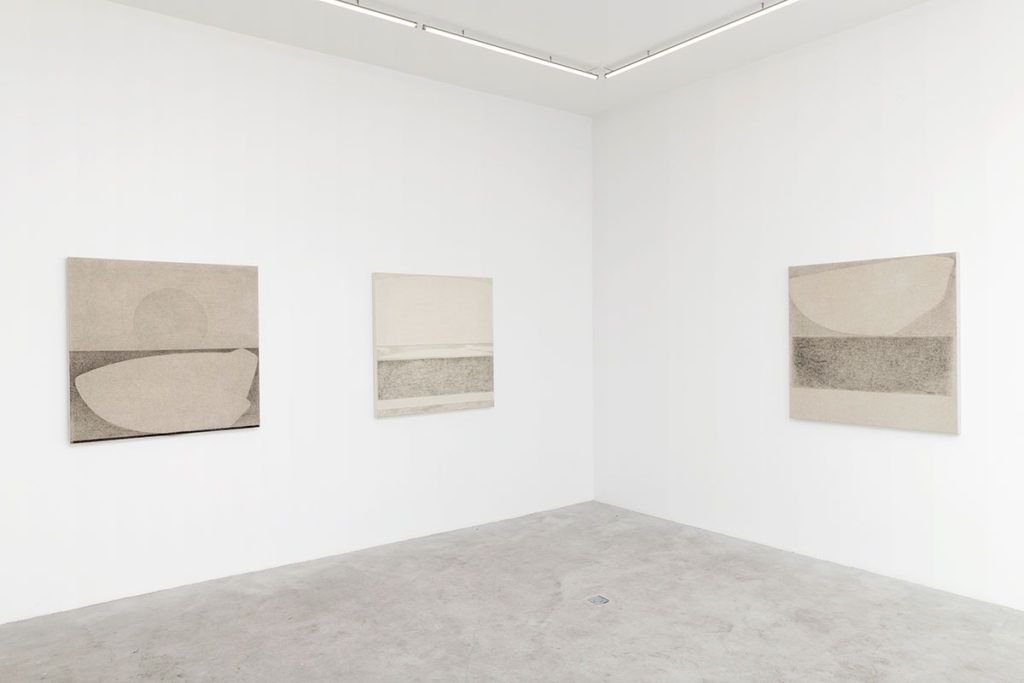 Julie Beaufils, La Plage at Balice Hertling, photo 3