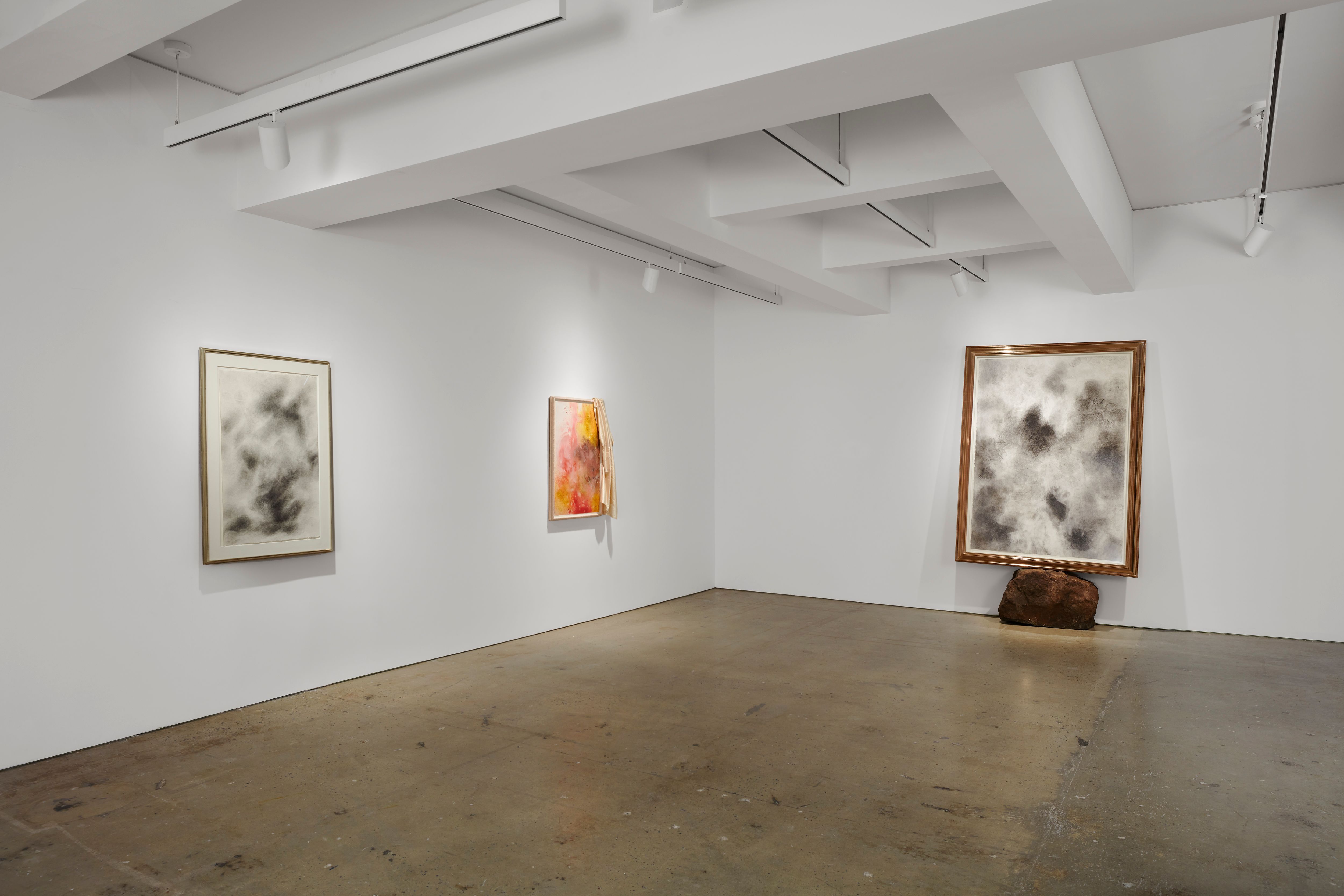 David Hammons, Basketball & Kool-Aid at Nahmad Contemporary, photo 2
