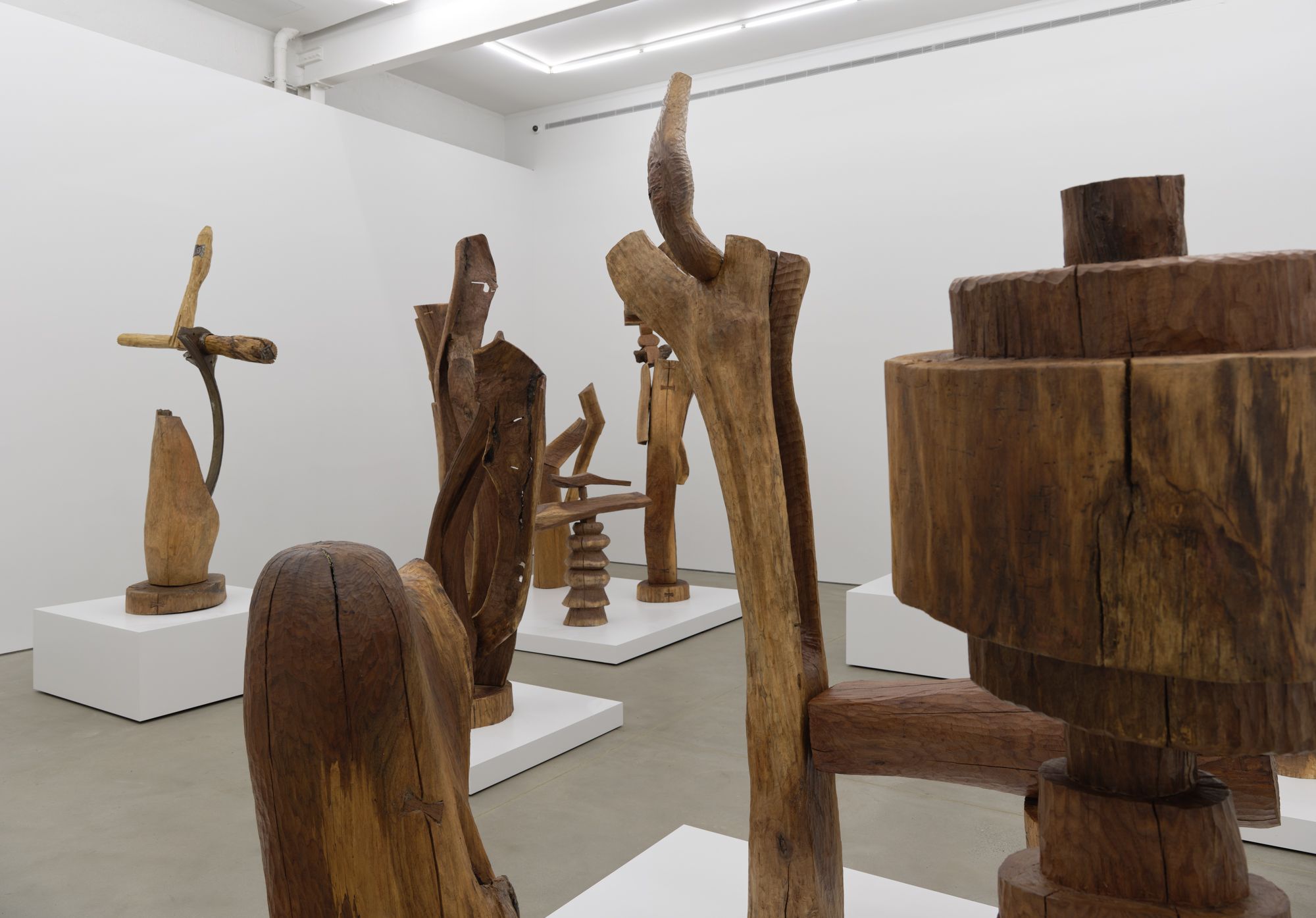 Thaddeus Mosley, Recent Sculpture at Karma, photo 8