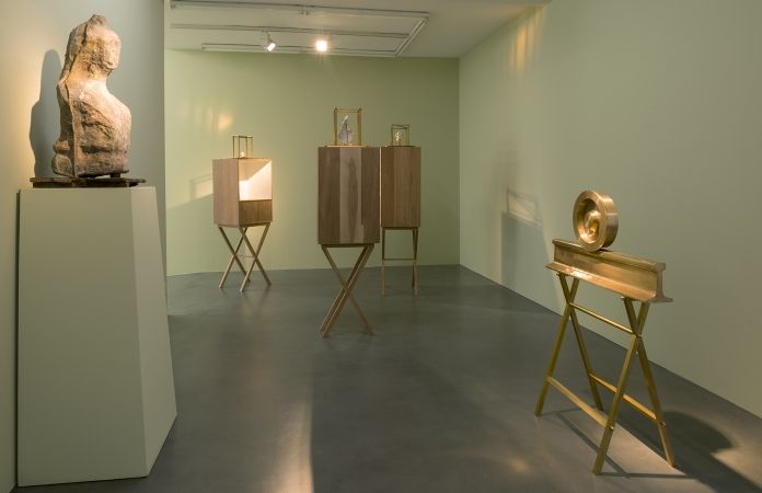 Francisco Tropa, La Moustache cachée dans la barbe at Jocelyn Wolff, photo 5