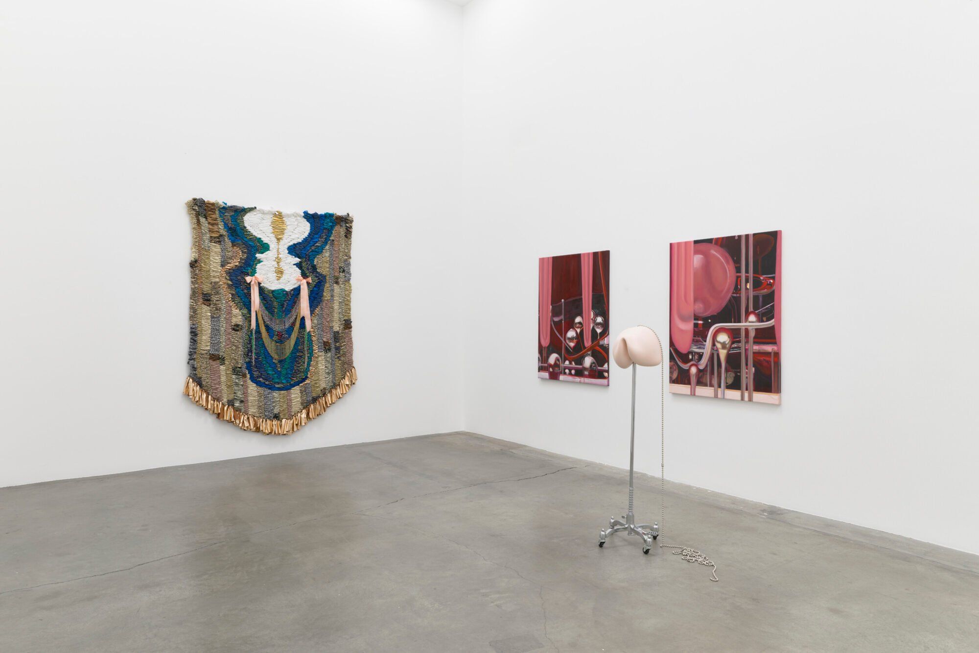 Variations on a Theme, Variations on a Theme at Anat Ebgi, photo 2