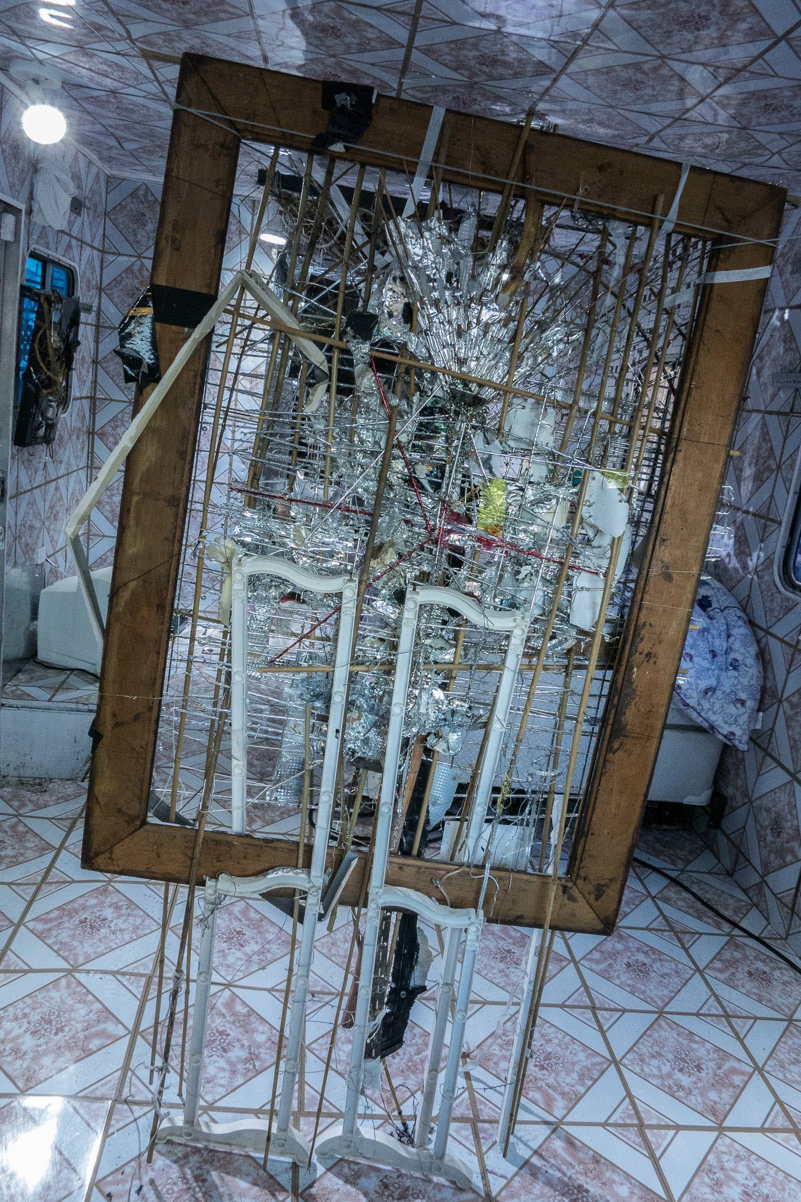 Robert Bittenbender & Maggie Lee, Flowers In The Attic at Bed-Stuy Love Affair, photo 7