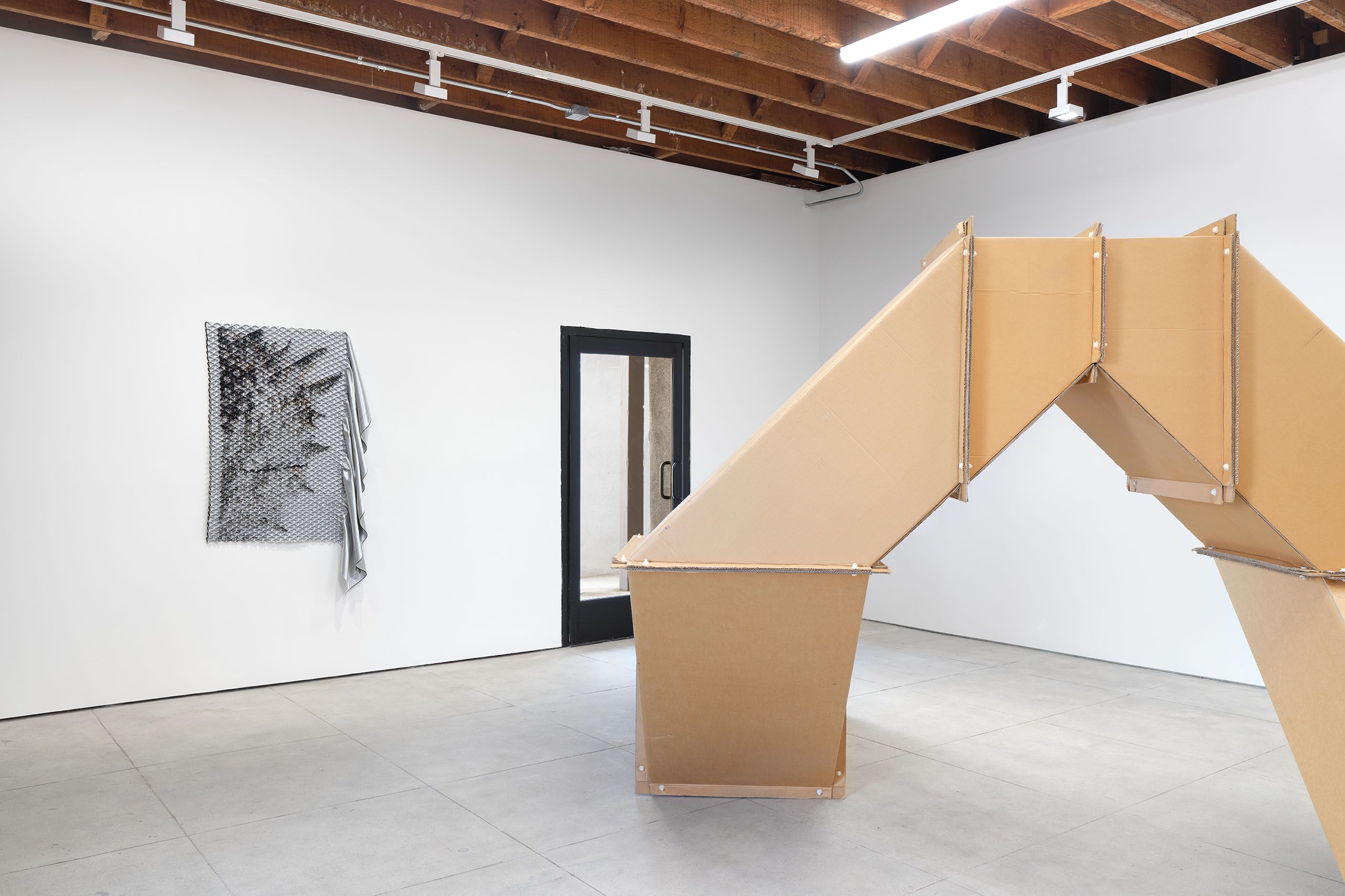 Charlotte Posenenske & Alice Channer, Charlotte Posenenske & Alice Channer at Okey Dokey Konrad Fischer, photo 7