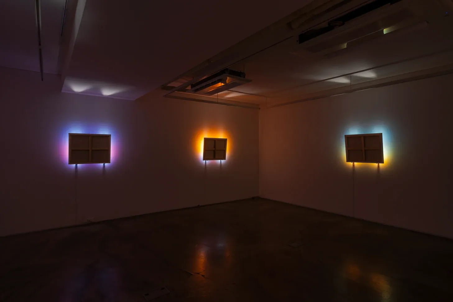 Changwon Lee, Changwon Lee at Gallery Simon, photo 2