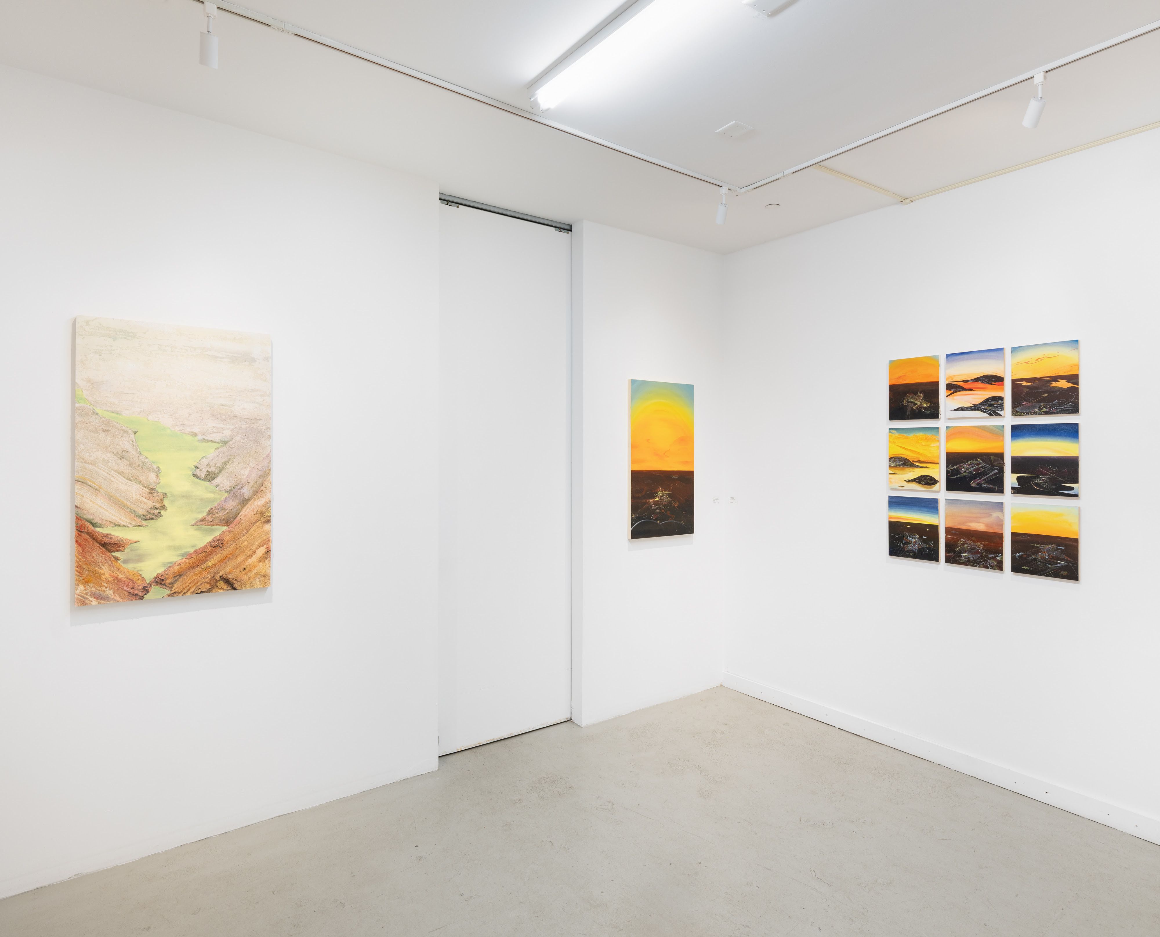 Eleanor Mahin Thorp, Bend of the Southern Cross at Plato, photo 7