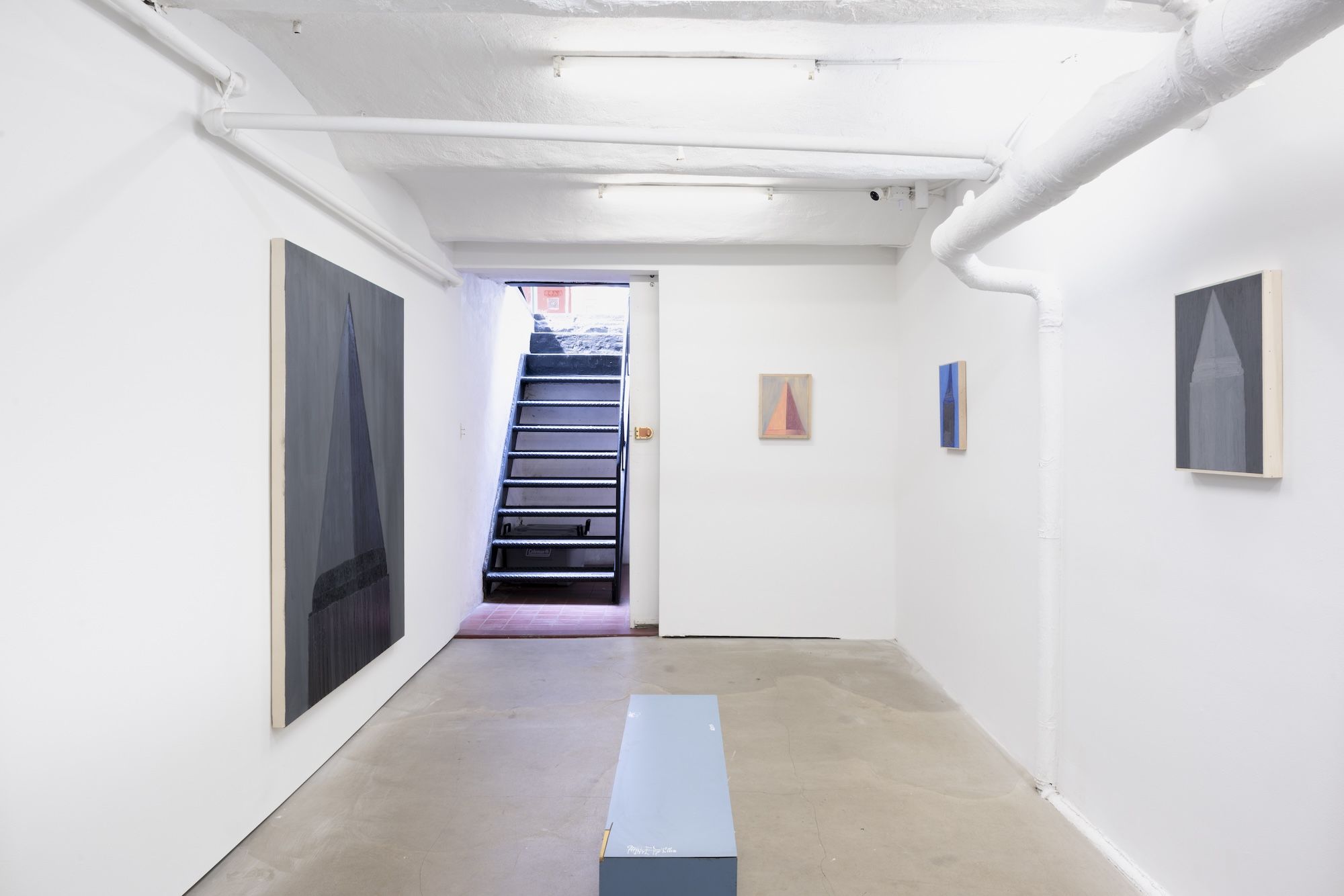 Maxwell Sykes, Maxwell Sykes at Entrance, photo 15