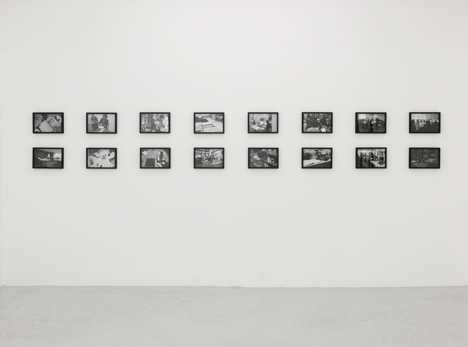 Liam Gillick, The Red Wood Pigeon Meets Some Meetings at Air de Paris, photo 5