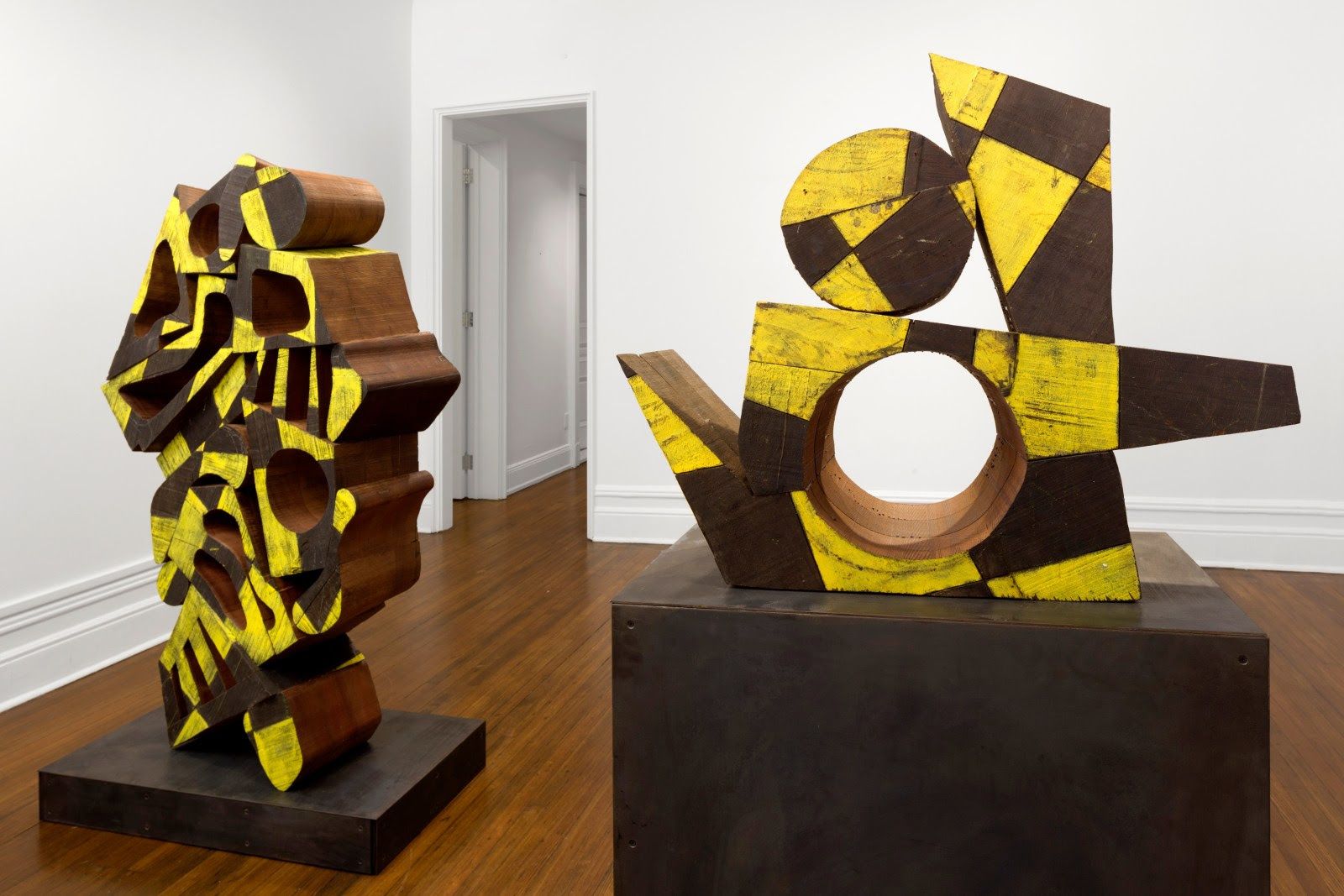 Mel Kendrick, Cutting Corners at David Nolan, photo 2