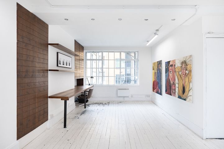 Ania Hobson, Hotel at The Artist Room, photo 7