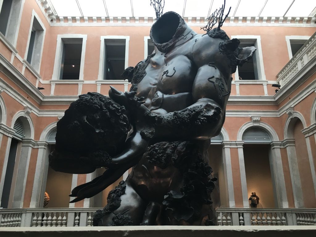 Damien Hirst, image 9 of 9