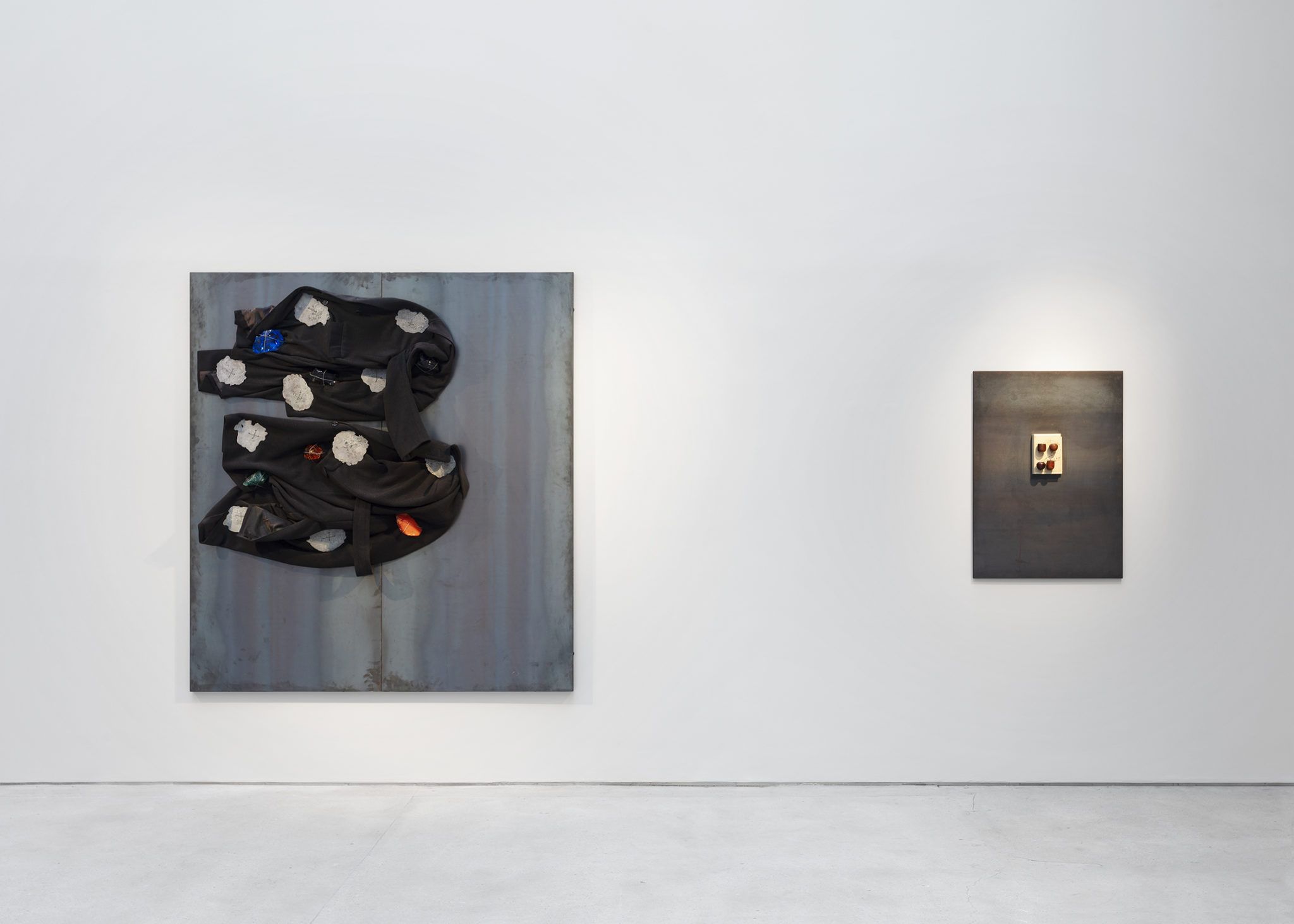 Jannis Kounellis, image 5 of 10
