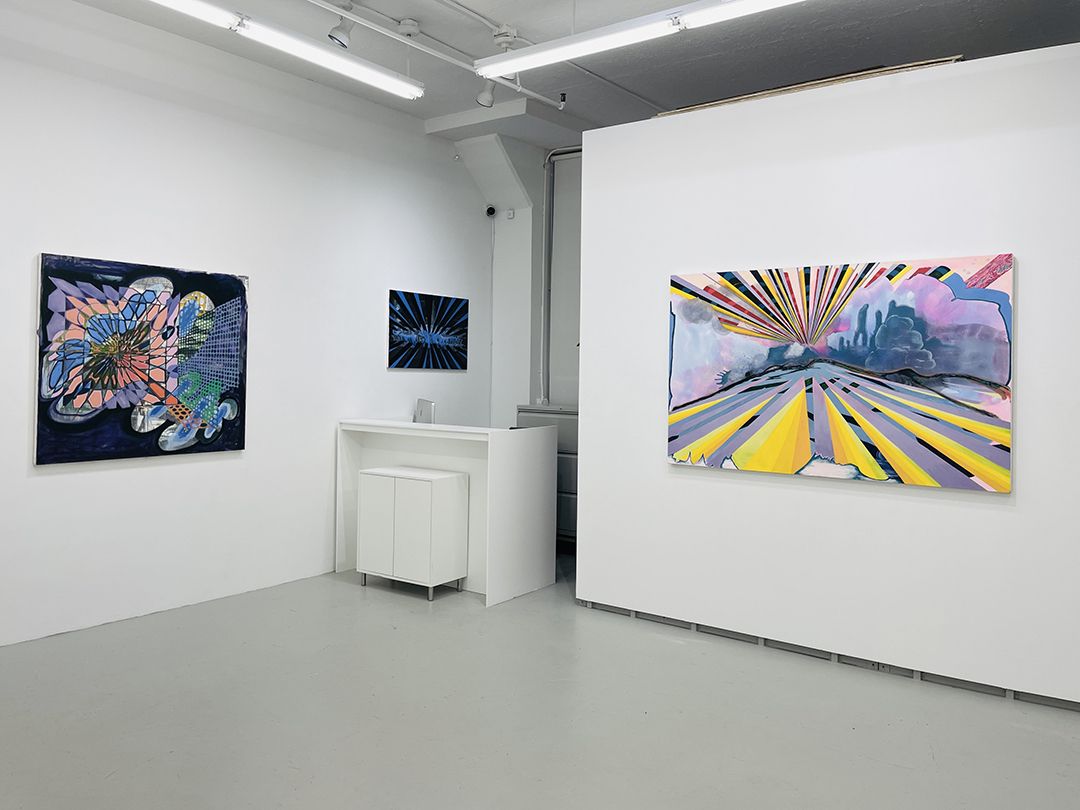 Laura Watt, image 4 of 12