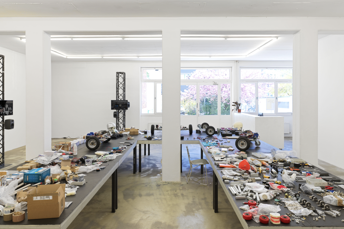 Geumhyung Jeong, Under Maintenance at Klemm's, photo 3