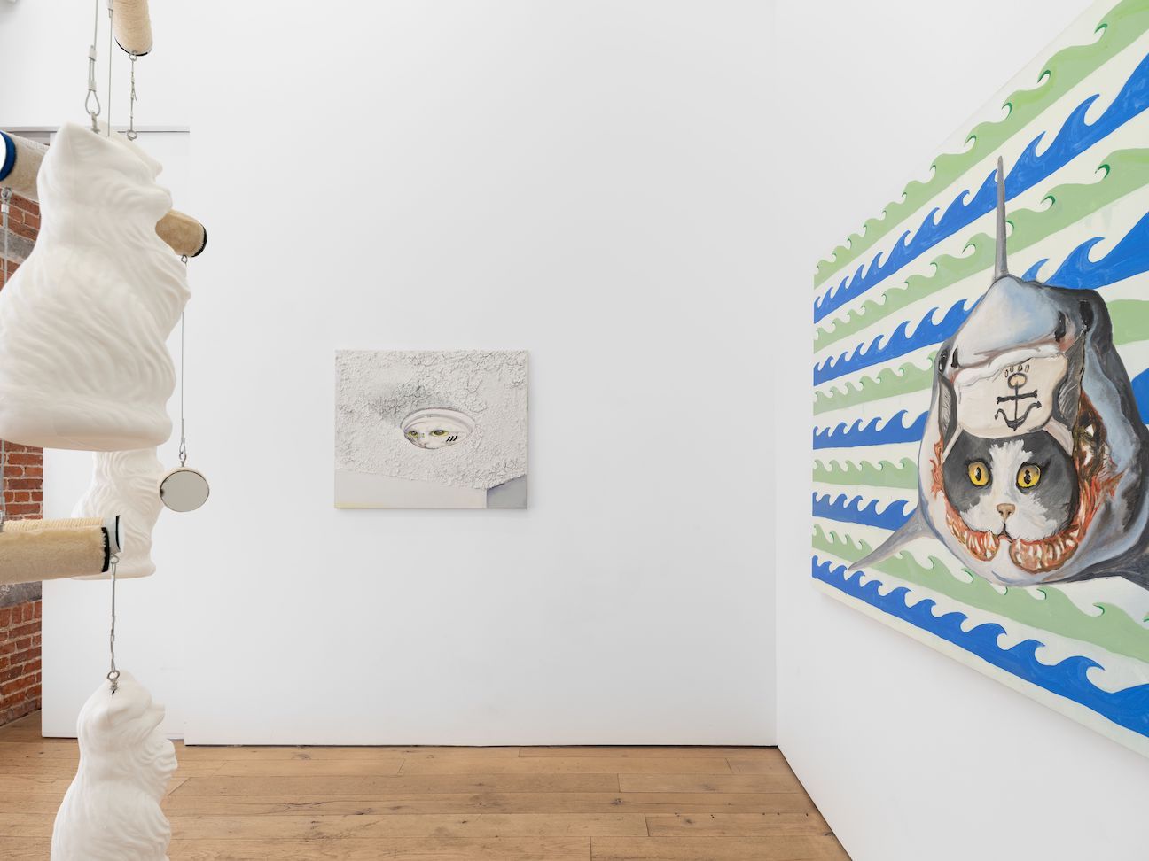 Philip Hinge, Hang in There at Martos Gallery, photo 2