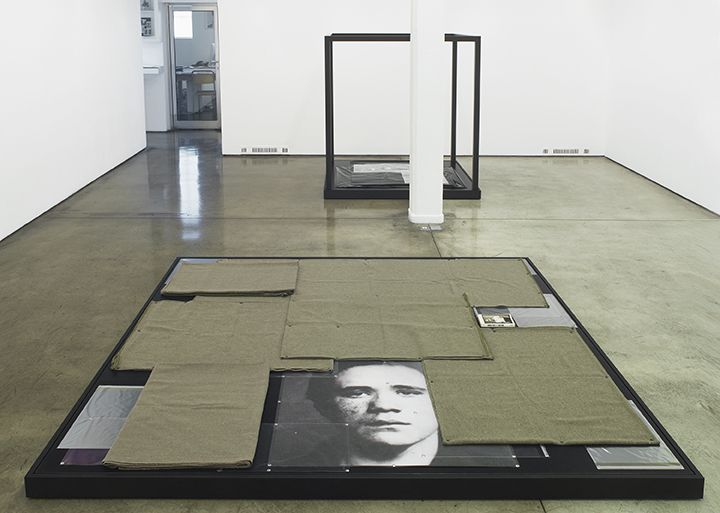 Tom Burr, Stages at Maureen Paley, photo 2