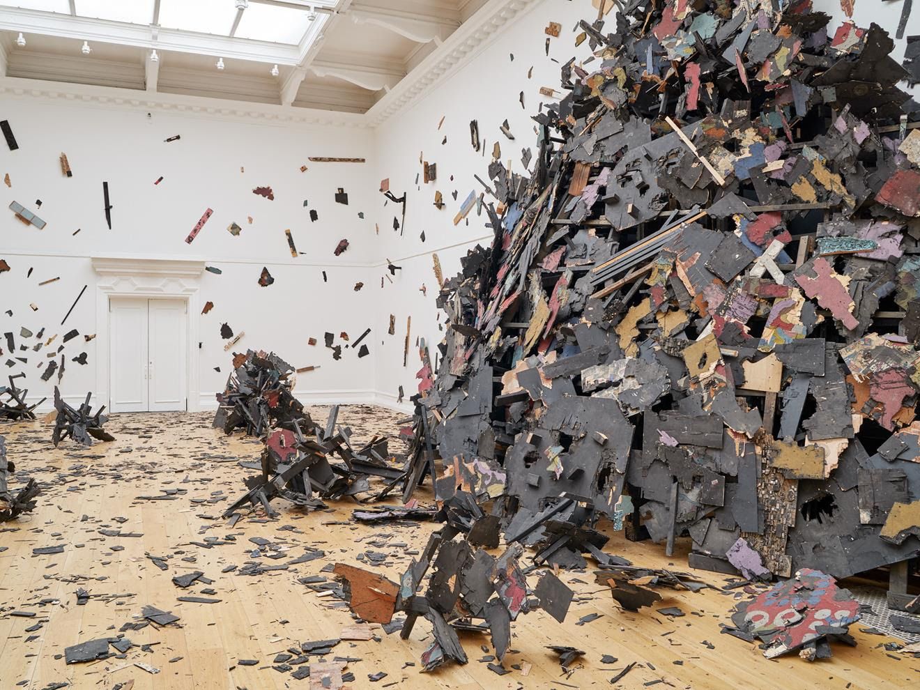 Leonardo Drew, Ubiquity II at South London Gallery, photo 2
