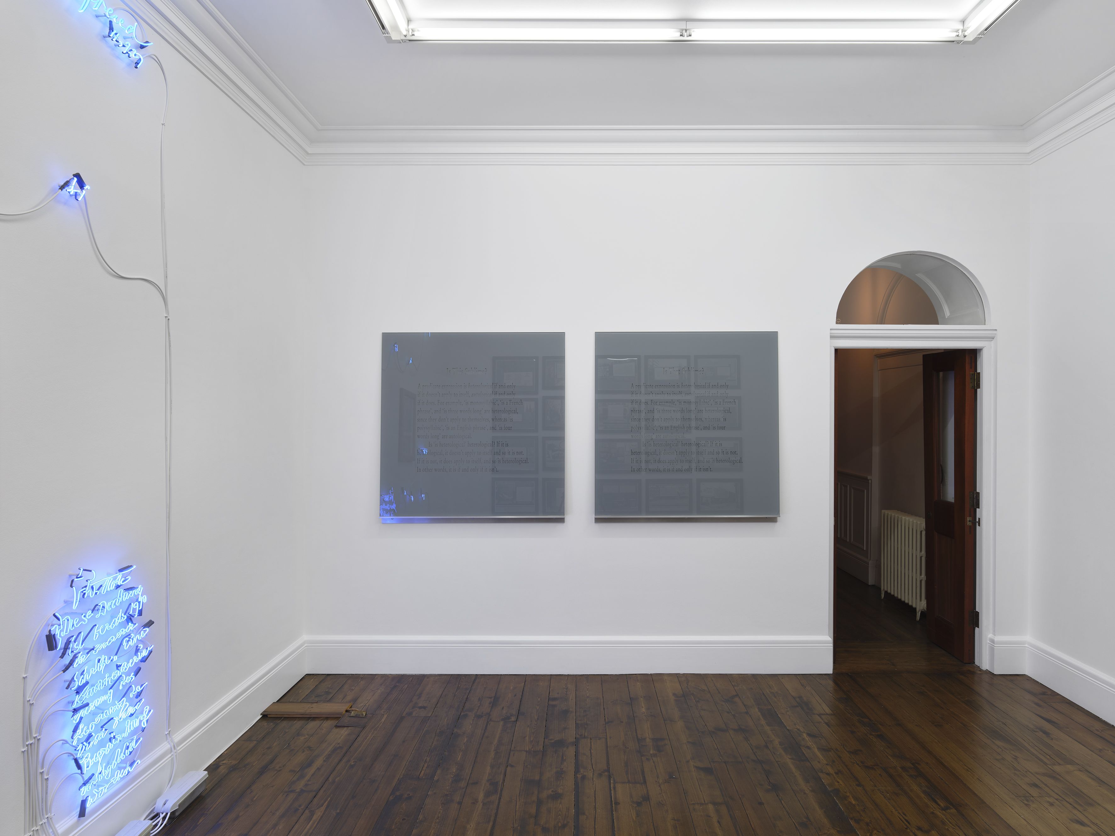 Joseph Kosuth, The Question at Sprüth Magers, photo 7