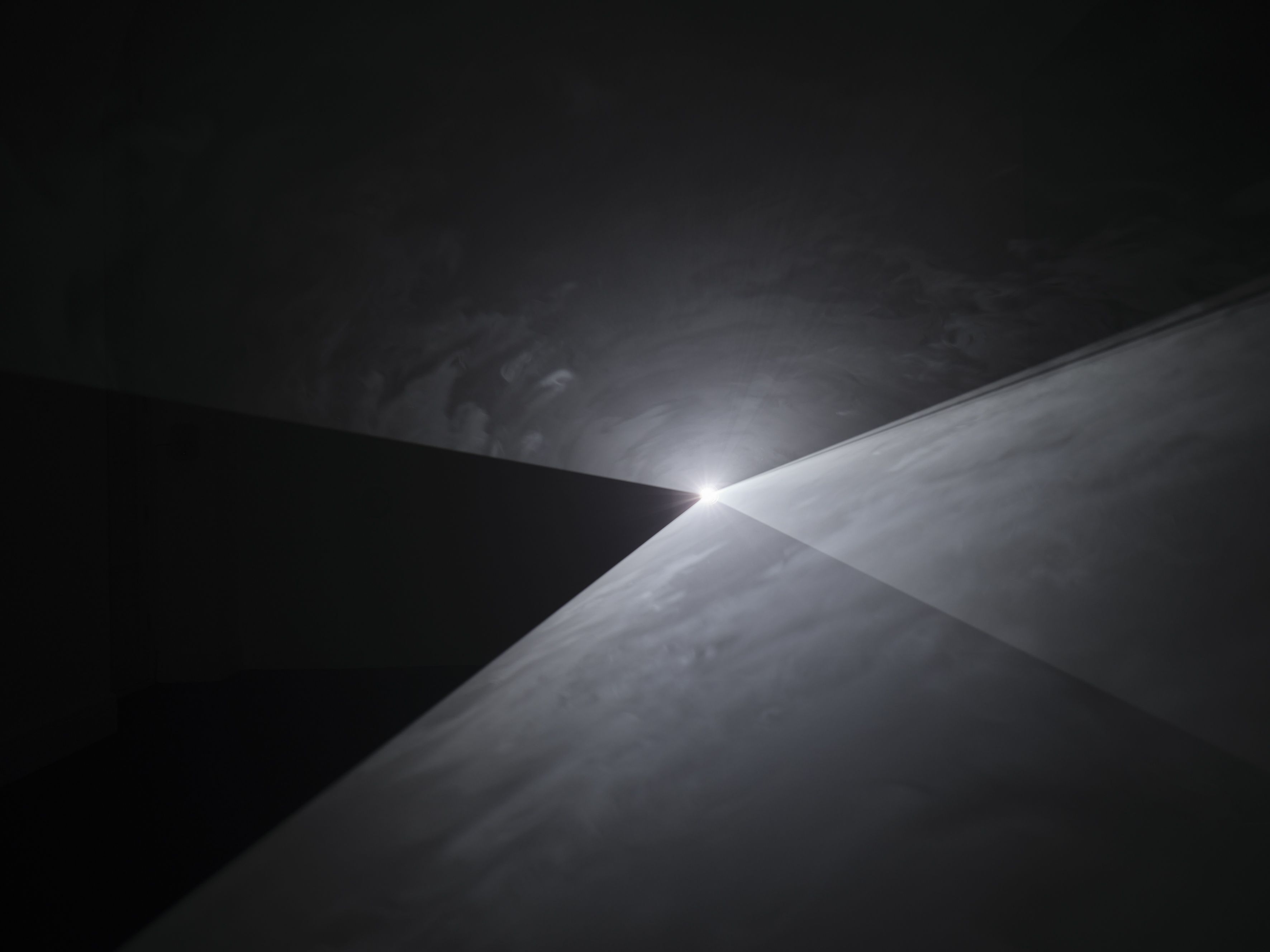 Anthony McCall, Raised Voices at Sprüth Magers, photo 4