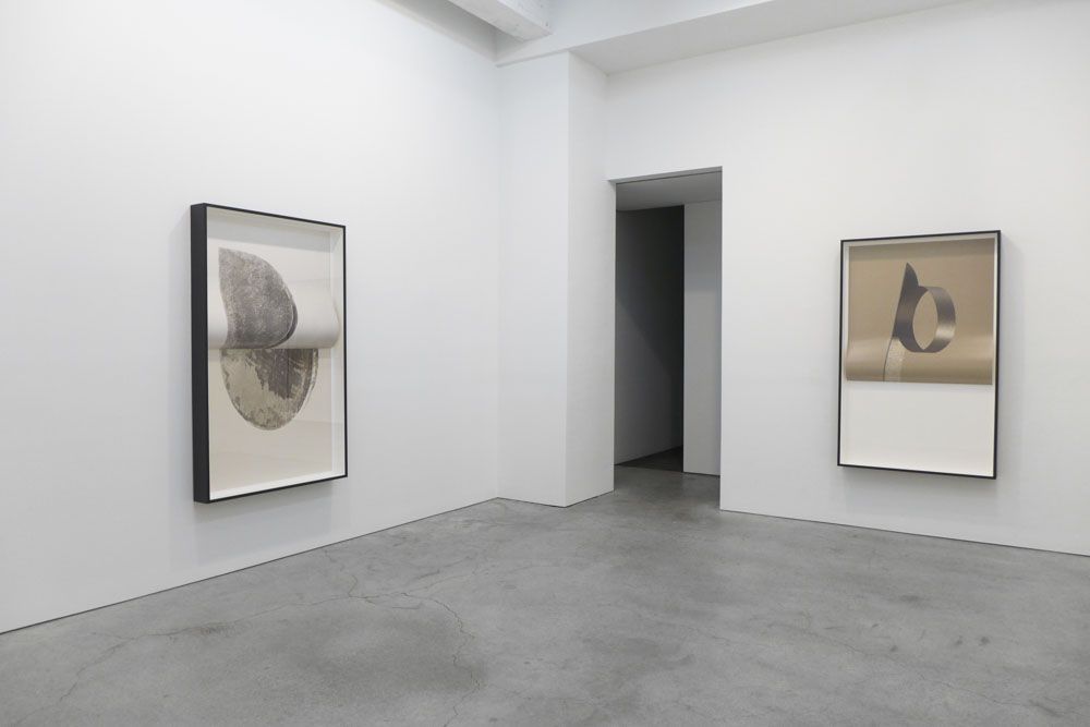 Erin Shirreff, Arm's Length at Sikkema Jenkins & Co., photo 5