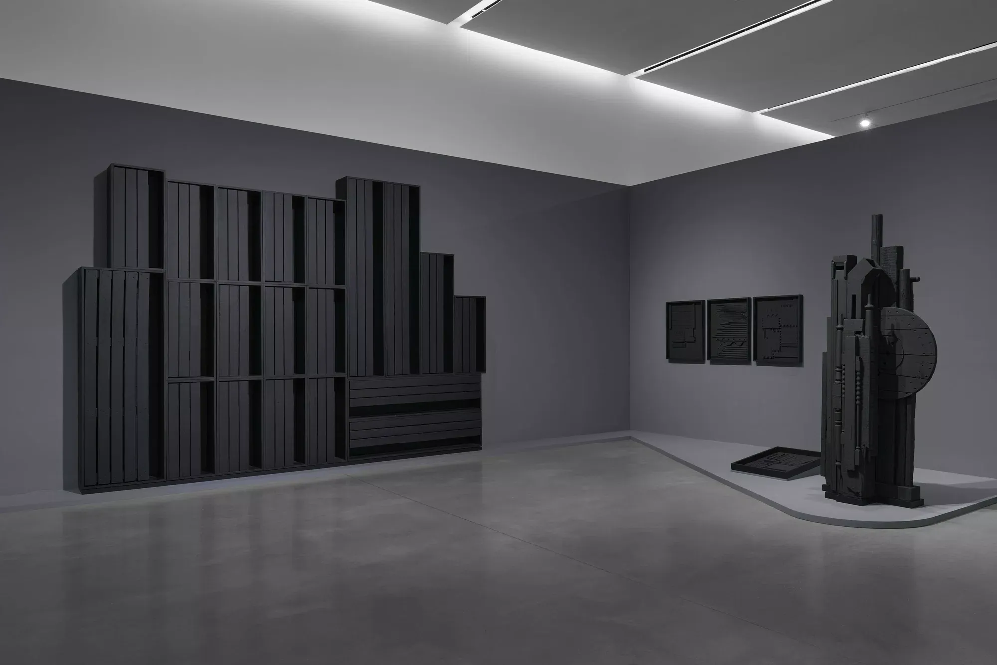 Louise Nevelson, Shadow Dance at Pace Gallery, photo 2
