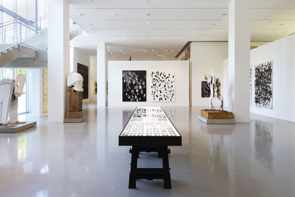 There Is Always One Direction, There Is Always One Direction at de la Cruz Collection, photo 4