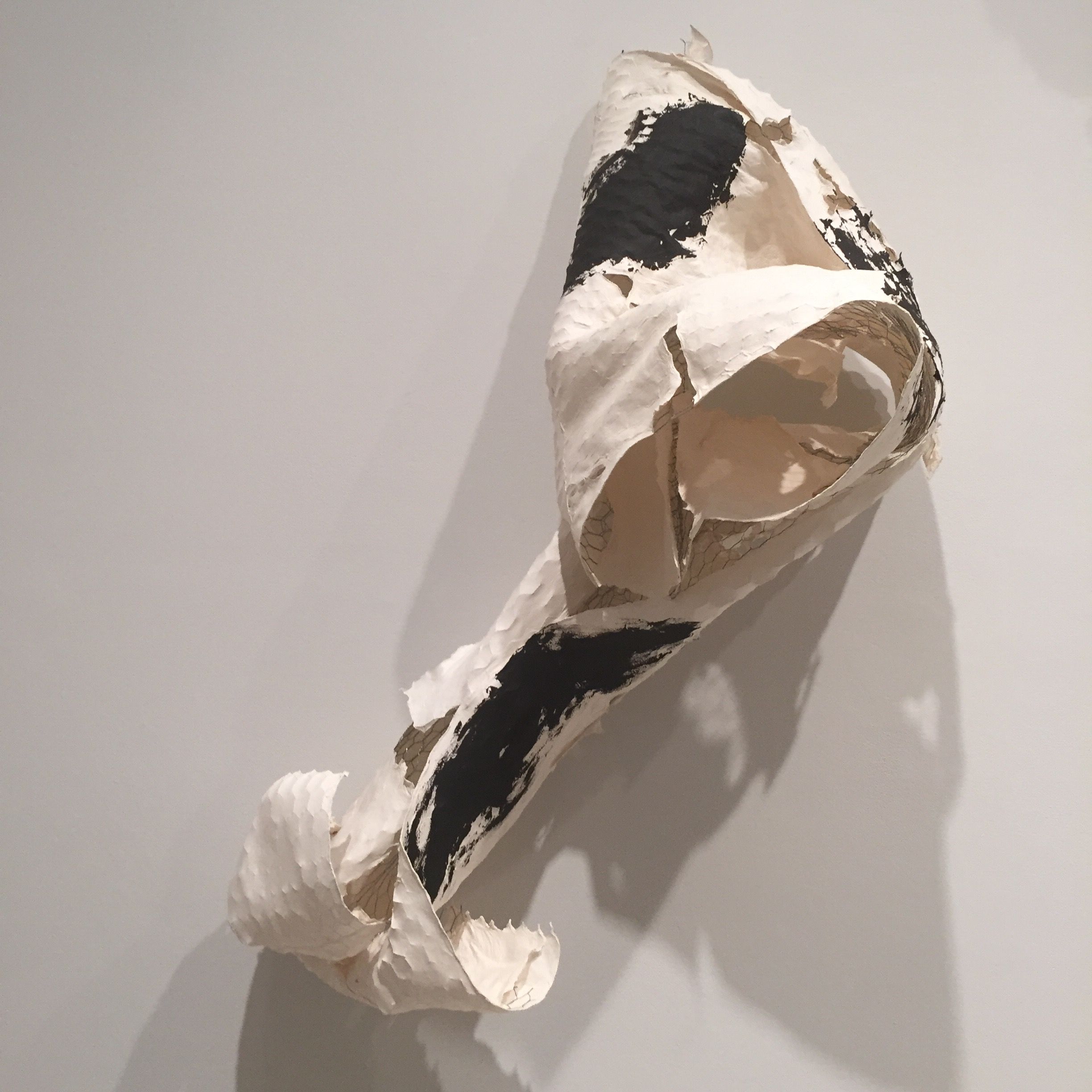 Lynda Benglis, New Work at Cheim & Read, photo 3