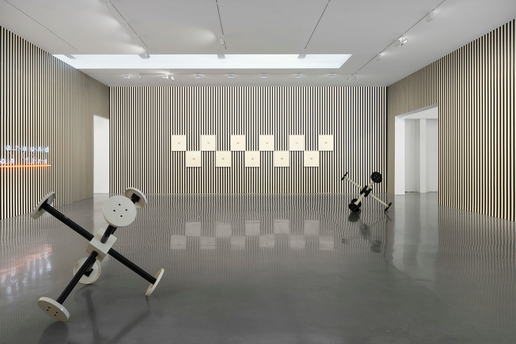 Sable Elyse Smith, Fair Grounds at Regen Projects, photo 4