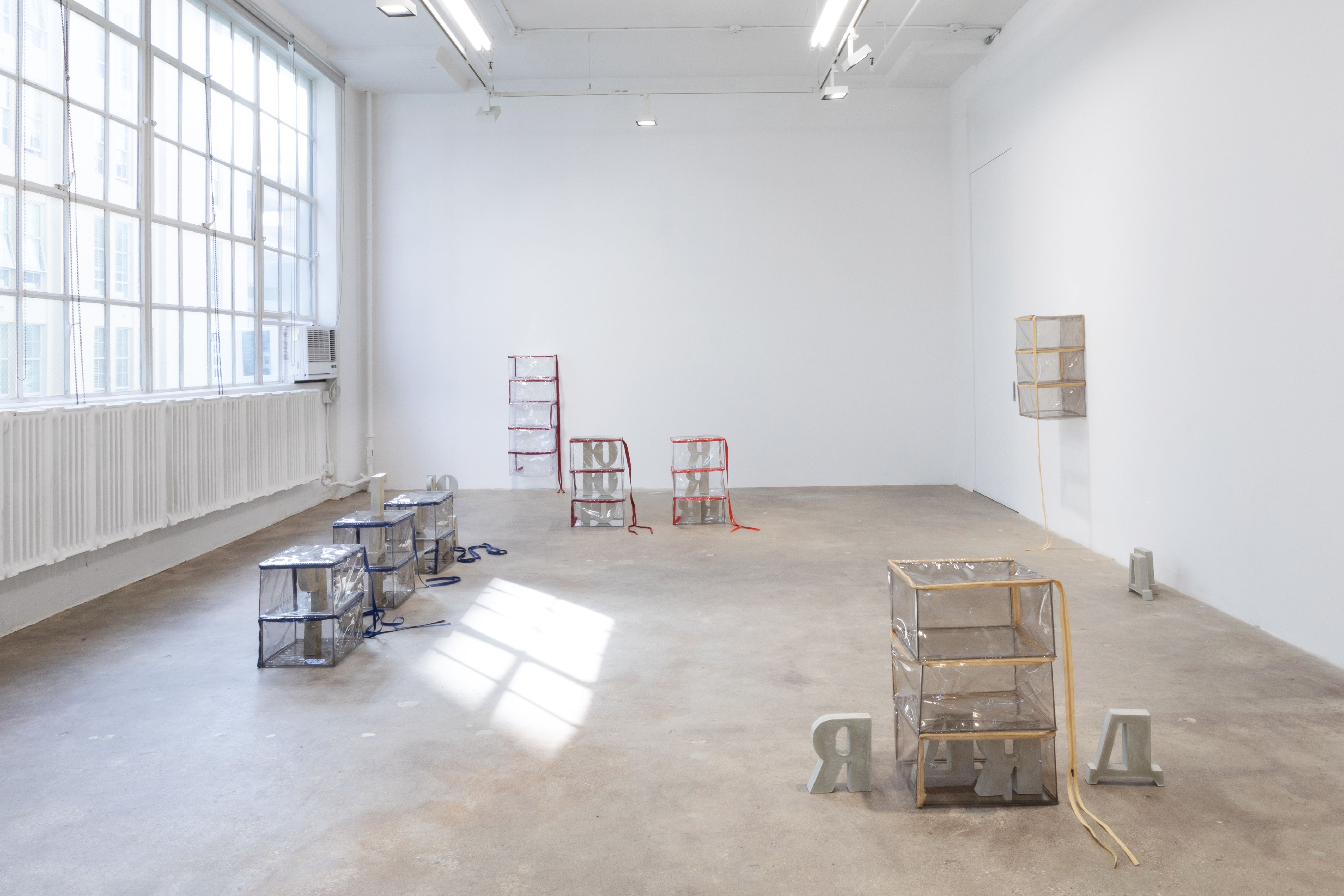 Alina Tenser, A Particular Kind of Embrace at Hesse Flatow, photo 3