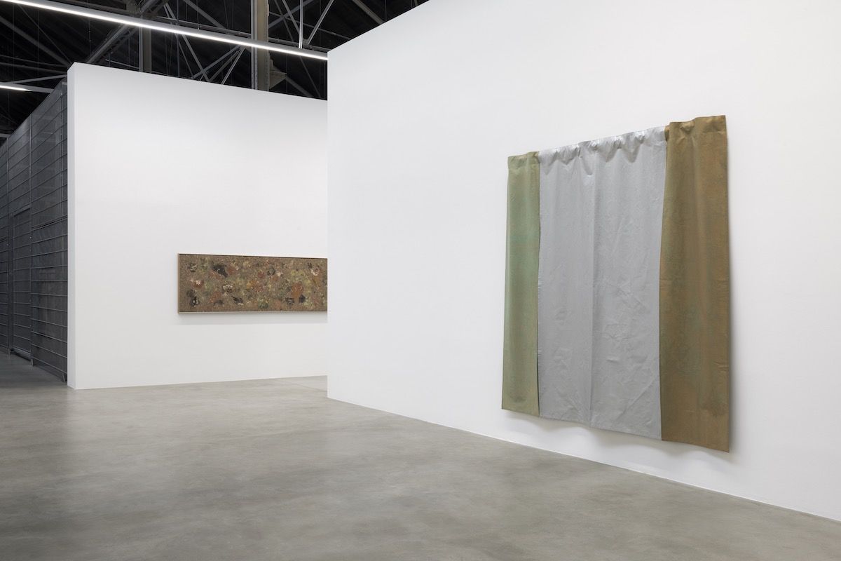 Fredrik Værslev, Curtain Bangs at Mehdi Chouakri - Wilhelm Hallen, photo 9