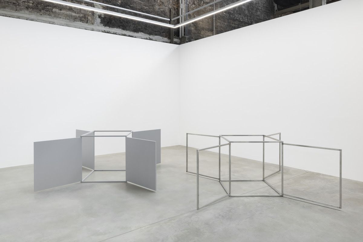 Charlotte Posenenske, Die Serie E at Mehdi Chouakri - Wilhelm Hallen, photo 6